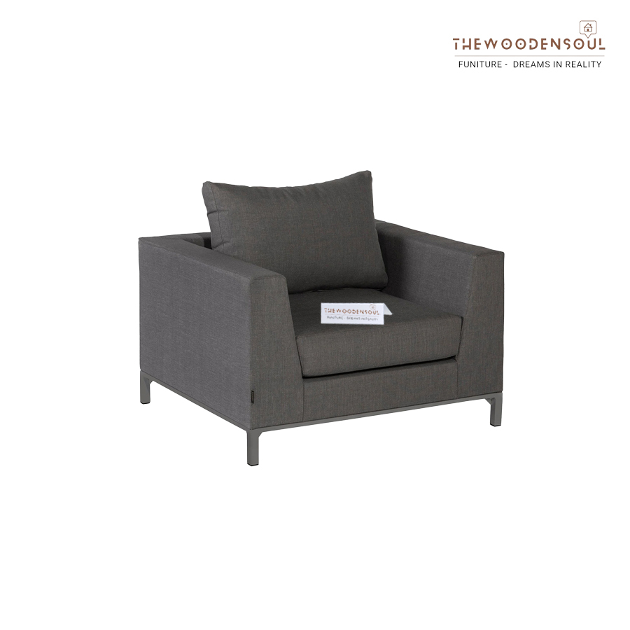 lounge-chairs-thewoodensoul