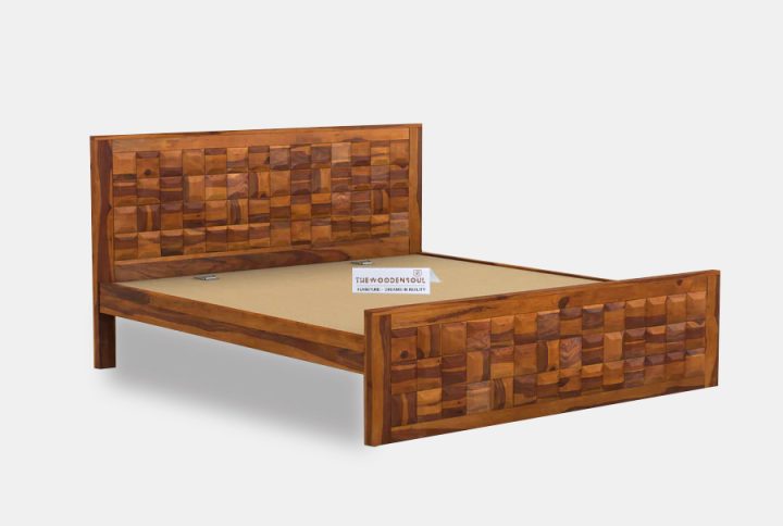 Raja Queen Solid Wood Bed